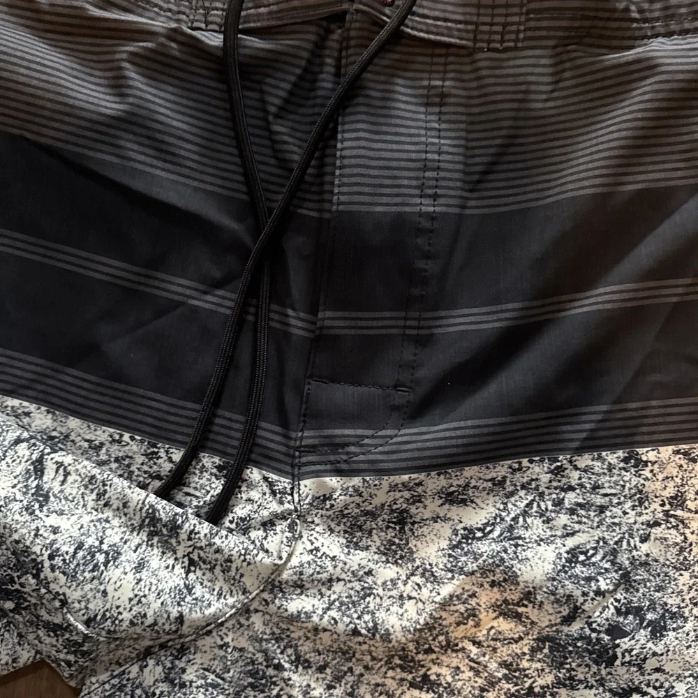 Men's AE AMERICAN EAGLE Board Shorts Swim Trunks‎ XXL ColorBlock Black Gray VGUC